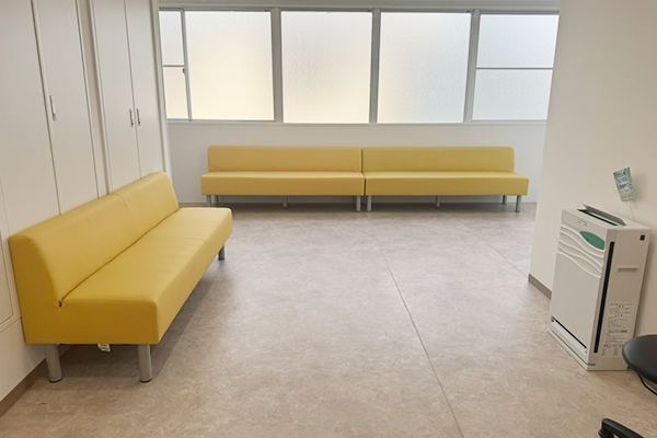 ２階待合室